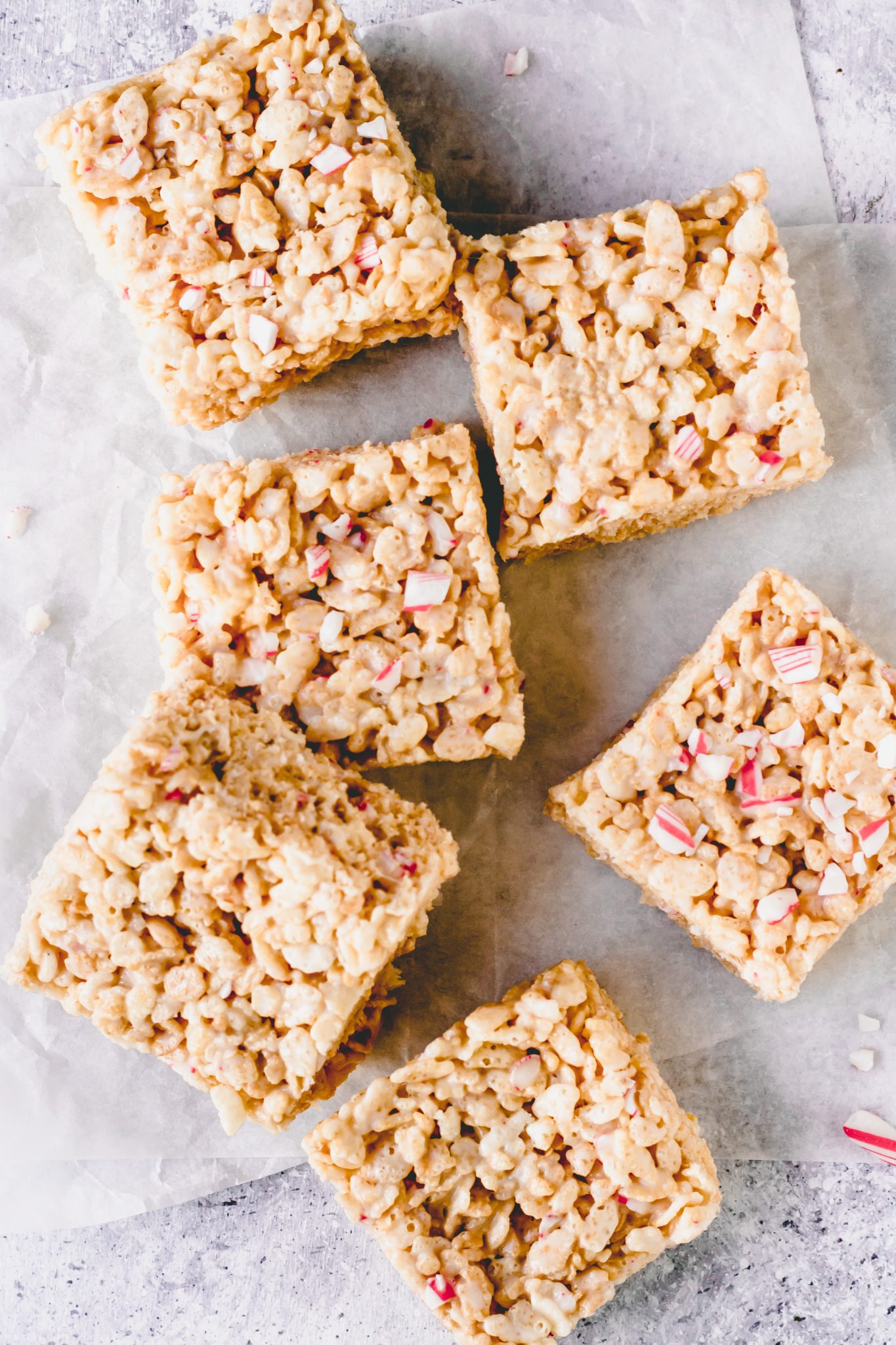 Quick & Gluten-Free Peppermint Rice Krispie Treats for Parties